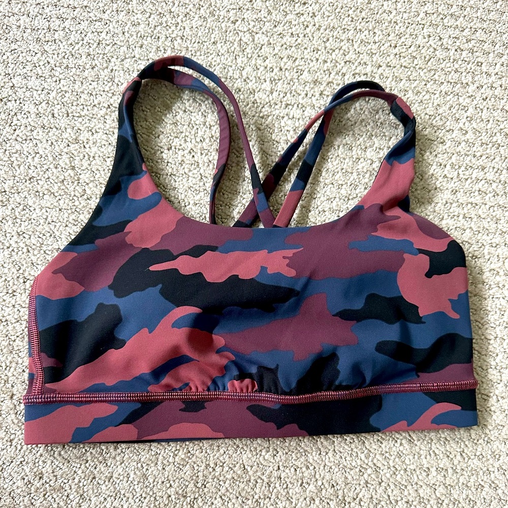 Lululemon Energy Sports Bra Camo Smoky Red Night Size 6
